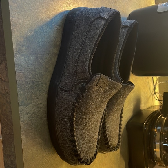 Dc slip ons hey dude style - Picture 2 of 3